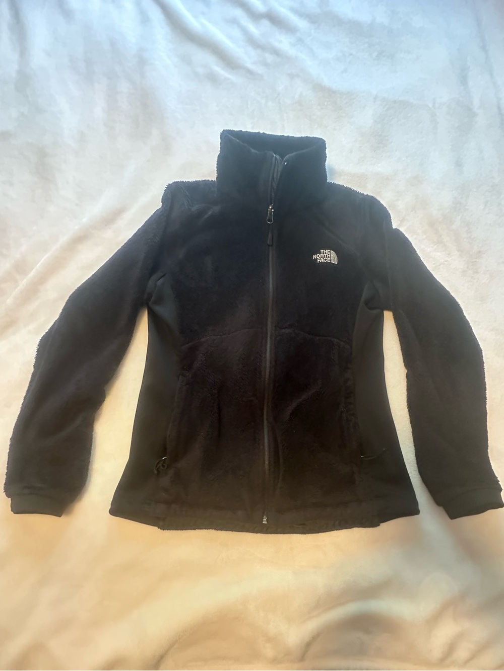 The North Face women’s Black Fleece Jacket MEDIUM